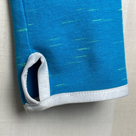 Nike Tech Fleece Women’s Full Zip Moto Jacket Running Cape Hi-Lo Blue Sz XS - Picture 7 of 16